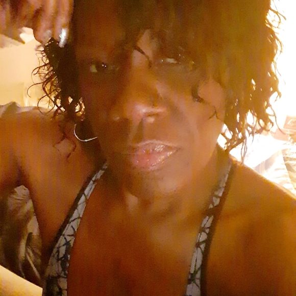 Meet your Posher, Paula - Picture 11 of 16